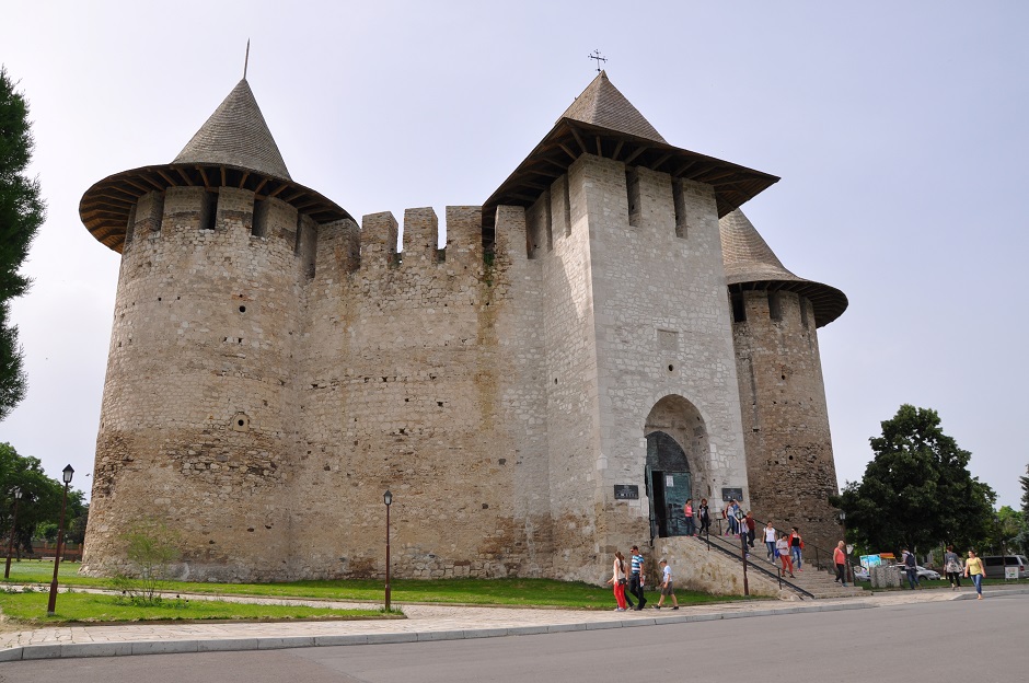 Cetatea_Soroca_fortress