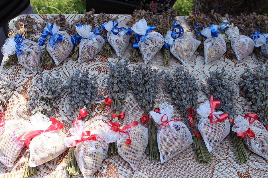 Moldova-crafts-fair-lavender