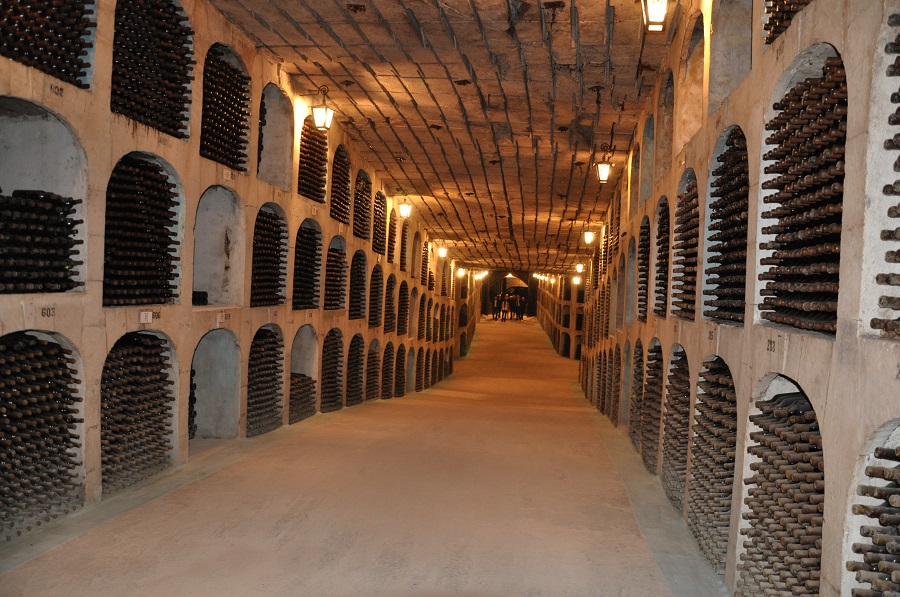 Milestii_Mici_largest_wine_cellar_wine_collection