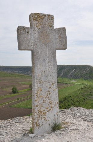 Mănăstirea Curchi & Orheiul Vechi – O Călătorie Prin Istorie, Natură și Spiritualitate